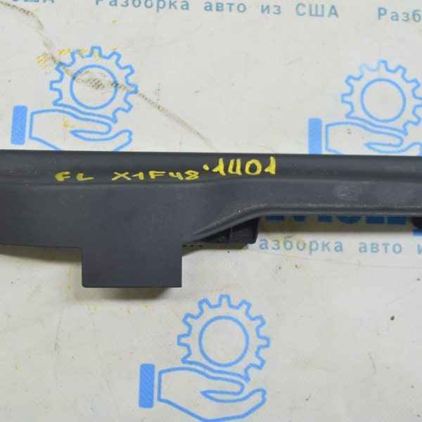 Накладка салазки водительского сиденья левая BMW X1 F48 16-19 черная 52 10 7 351 929