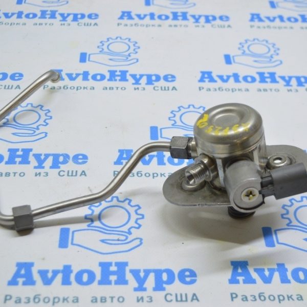 Топливный насос высокого давления ТНВД BMW X3 F25 11-17 2.0T (02) 13-51-7-584-461