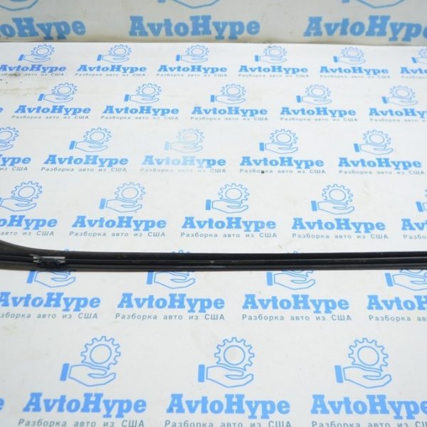 Молдинг лобового стекла прав  BMW X3 F25 11-17 (02) полез лак 51-31-7-286-180