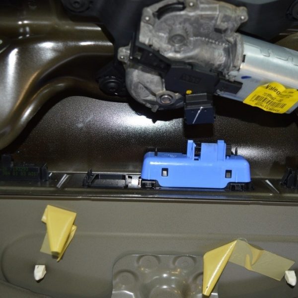 Ручка двери багажника с кнопкой BMW X3 F25 11-17 без камеры (02) 51-24-7-463-161