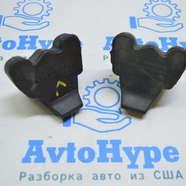 Опора радиатора нижняя правая BMW X3 F25 11-17 17117544550