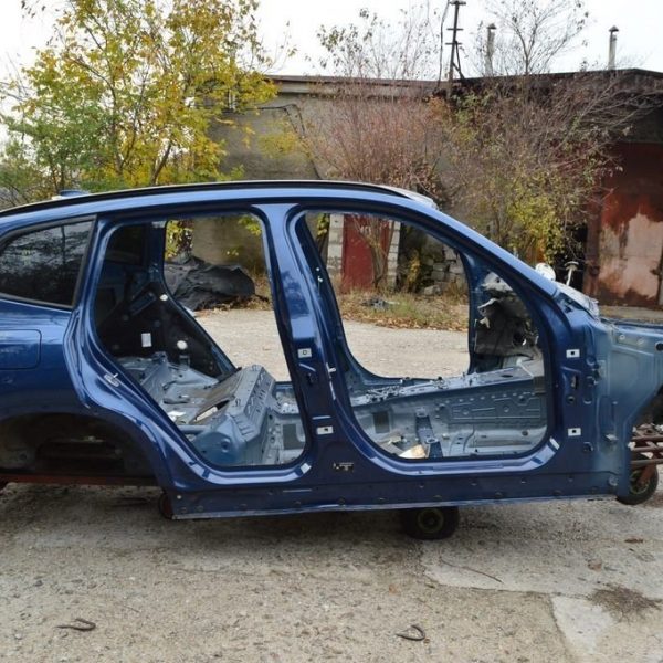 Крыша металл BMW X3 G01 18- под панораму на кузове (01) цвет phytonic-blau metallic деф. 41007494022