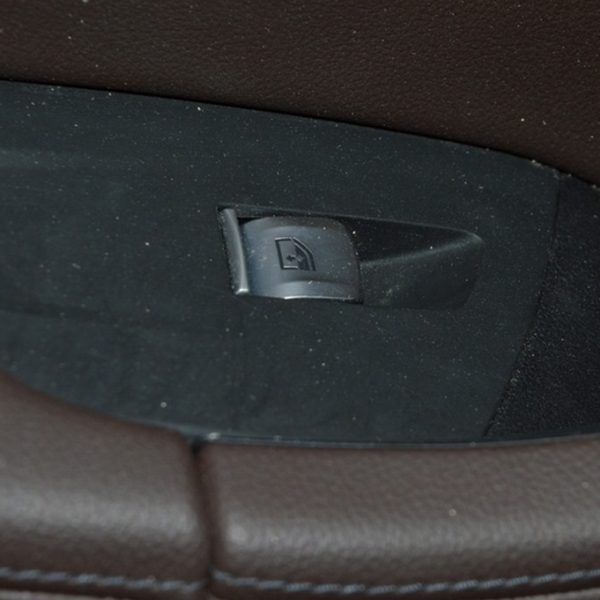 Управление стеклоподъемником задним левым BMW X3 G01 18-23 61319299457