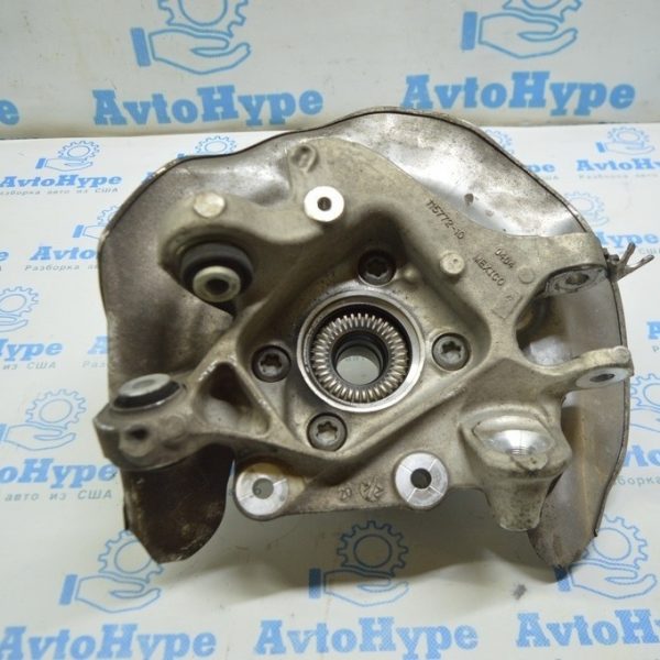 Цапфа задняя левая BMW X3 G01 18-21 (01) 33306871027