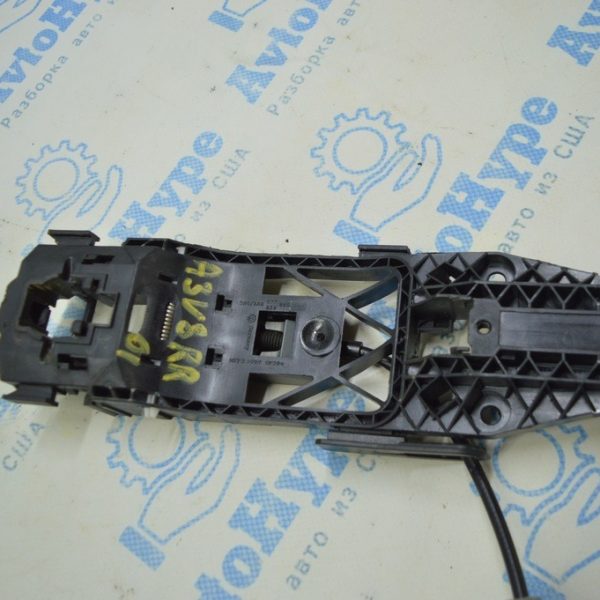 Механизм ручки двери зад прав Audi A3 8V 15-20 8V0-839-885