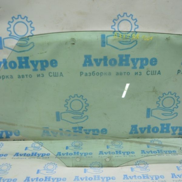 Стекло двери зад прав Audi A3 8V 15-20 8V5-845-206