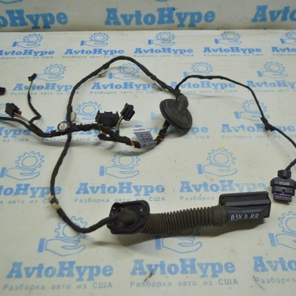 Проводка двери задней правой Audi A3 8V 15-20 4d, 5d (01) 8V5-971-687-A