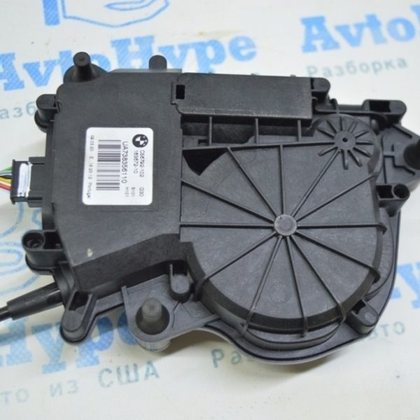 Привод актуатор замка двери багажника BMW X3 G01 18-21 51247383561