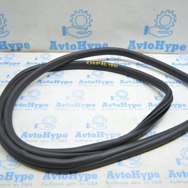 Уплотнитель дверного проема задний левый BMW X3 G01 18-21 51727468930