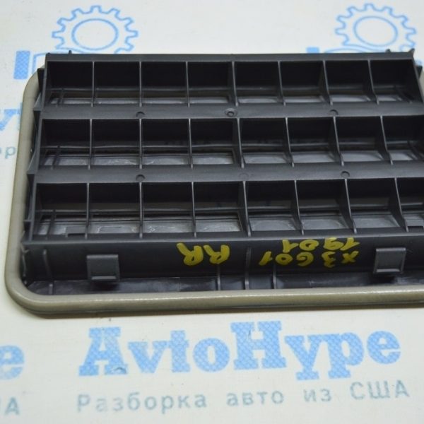 Щиток вентиляции правый BMW X3 G01 18-21 64229176945