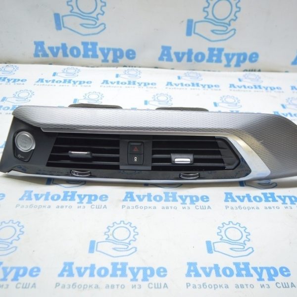 Накладка торпеды центральная без воздуховодов BMW X3 G01 18-21 (01)