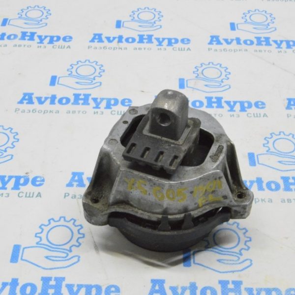 Подушка двигателя левая BMW X5 G05 19-23 3.0T (01) 22 11 6860471