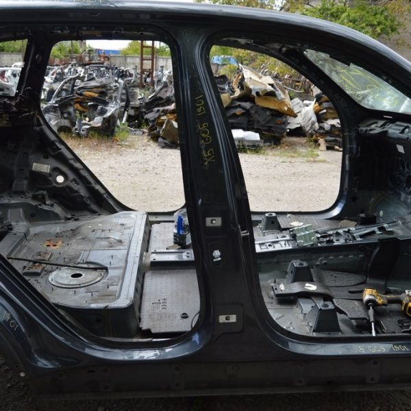 Скоба замка двери перед прав BMW X5 G05 19- 51 21 7394435