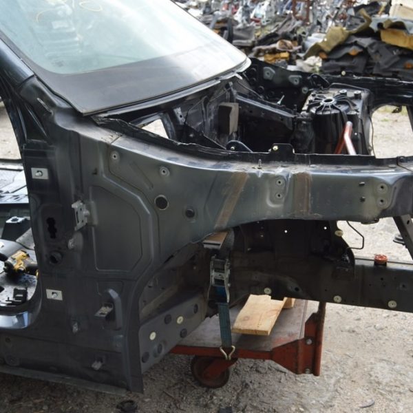 Четверть передняя правая BMW X5 G05 19-24 (01) графит C27 41007417572