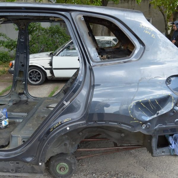 Четверть крыло задняя левая BMW X5 G05 19-24 (01) графит C27 замята 41007955005