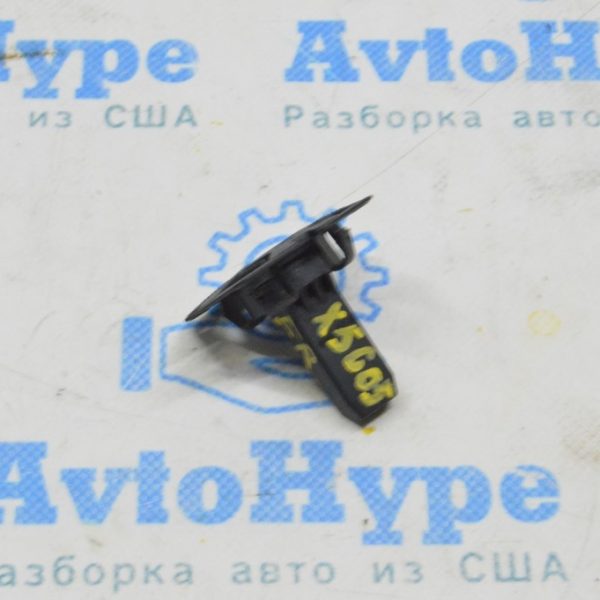 Кронштейн радиатора верхний правый BMW X5 G05 19-24 3.0T пластик 17 11 8482944