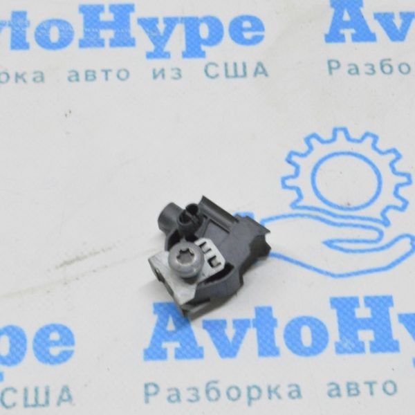 Датчик подушки безопасности перед прав BMW X5 G05 19-23 на телевизоре 65 77 9314520