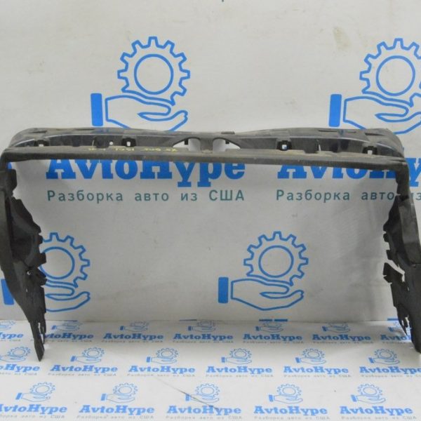 Дефлектор радиатора верхний BMW X5 G05 19-24 3.0T 51 74 7421675