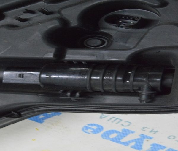 Мотор омывателя лобового стекла BMW X5 G05 19-23 67 12 7310147