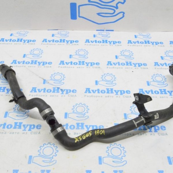 Патрубок системы охлаждения BMW X5 G05 19-23 3.0T 17128742670