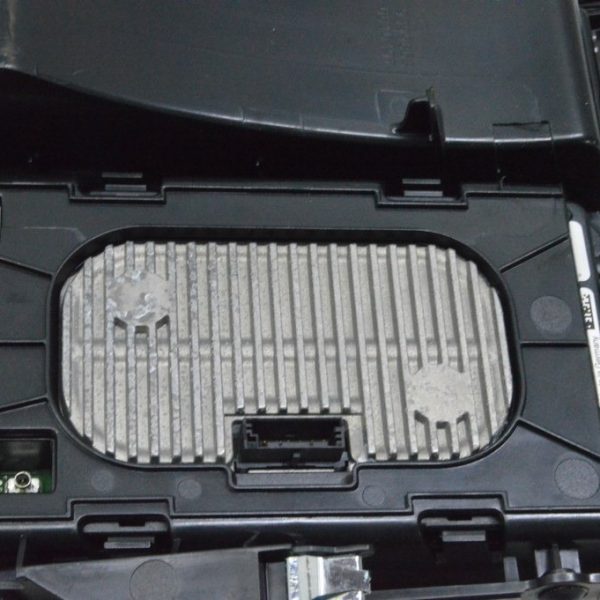 Беспроводное зарядное устройство BMW X5 G05 19-23 (01) 84 10 5A7F847