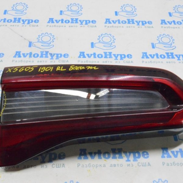 Фонарь внутренний дверь багажника левый BMW X5 G05 19-23 LED (01) треснут, потерт 63 21 7931997