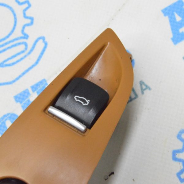 Кнопка открытия двери багажника BMW X5 G05 19-24 салонная, черная 61 31 9327029