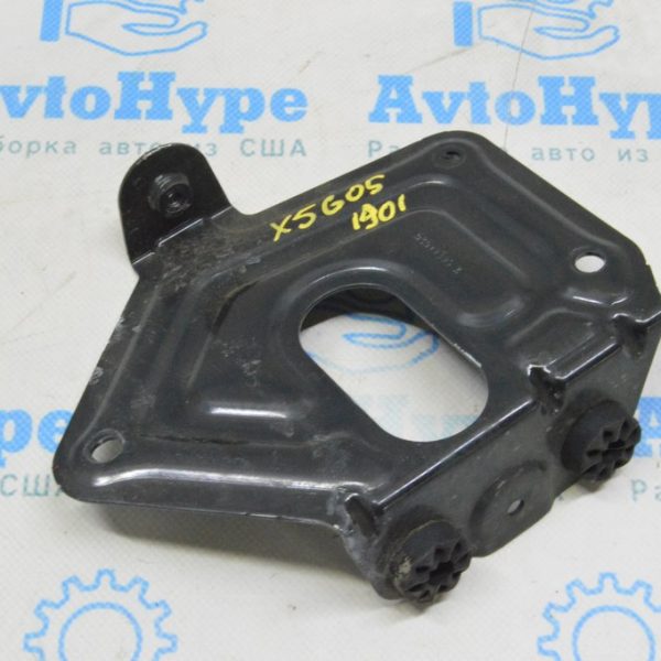 Кронштейн охладителя системы кондиционирования BMW X5 G05 19-24 3.0T 64219399989