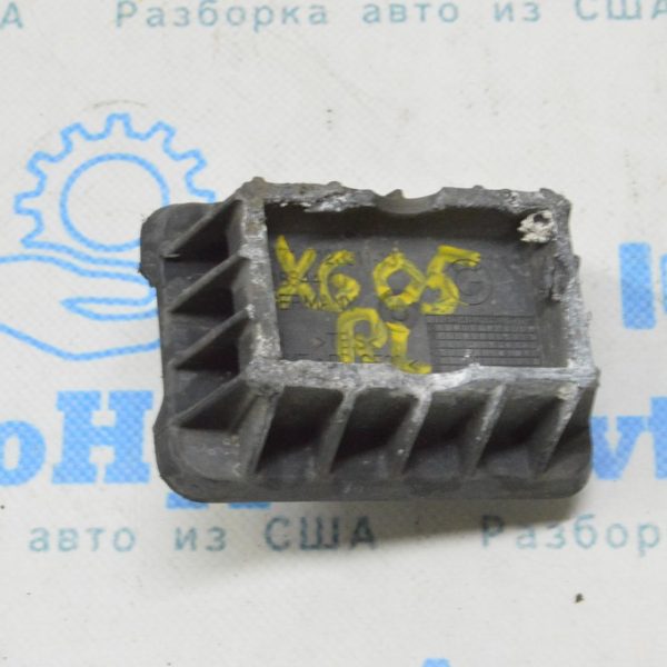 Поддомкратник задний левый BMW X5 G05 19-23 (04) сломано крепление 51 71 7065919