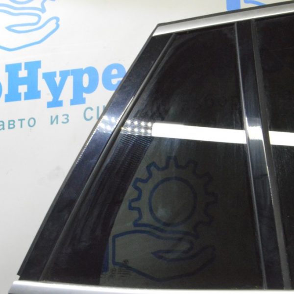 Накладка двери боковая задняя правая BMW X5 G05 19-24 задняя, черный глянец 51 35 7429394