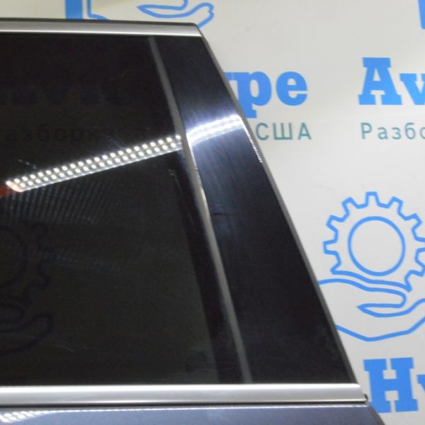 Накладка двери боковая задняя правая BMW X5 G05 19-24 передняя, черный глянец 51 35 7429390