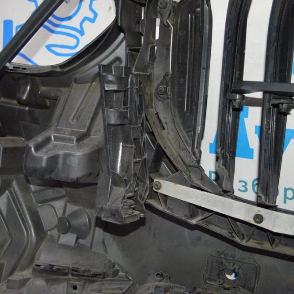 Накладка решетки переднего бампера левая BMW X5 G05 19-23 структура 51 11 7468203