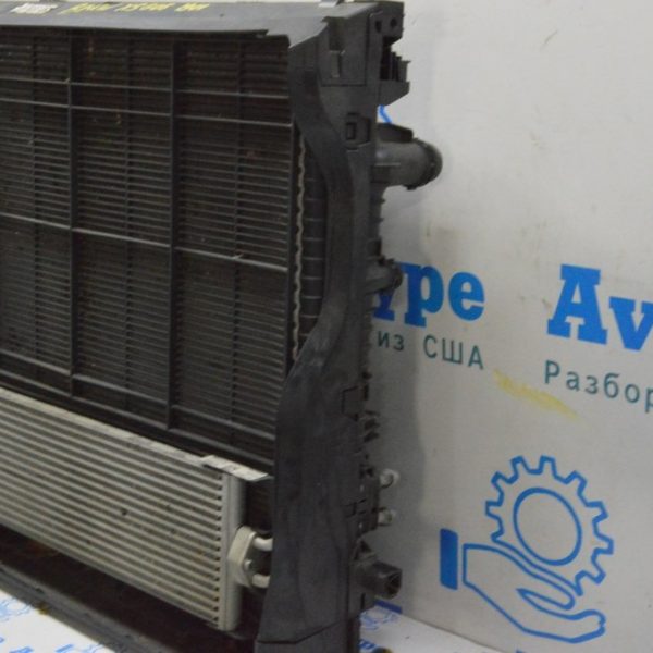 Рамка крепление радиаторов левая BMW X5 G05 19-24 3.0T пластик 17 11 8655768