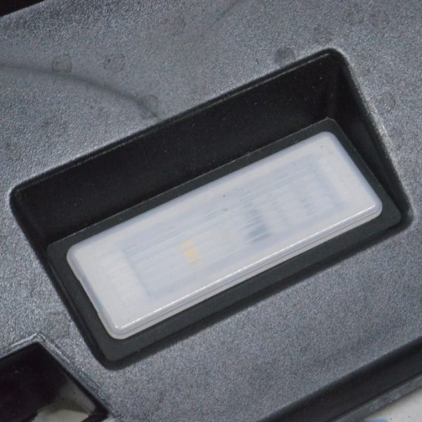 Плафон освещения ноги пассажира BMW X5 G05 19-23 63 31 9458174