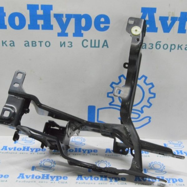 Окуляр фары правый BMW X5 G05 19-24 51647421710