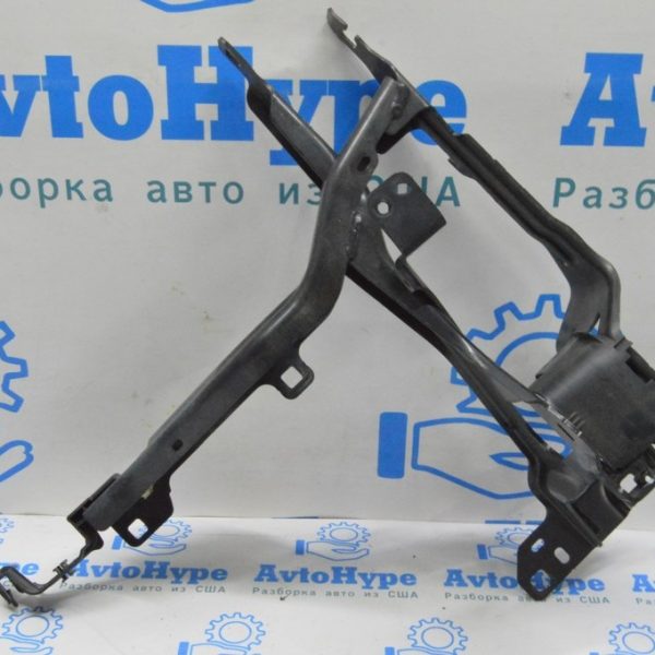 Окуляр фары левый BMW X5 G05 19-24 51647421709