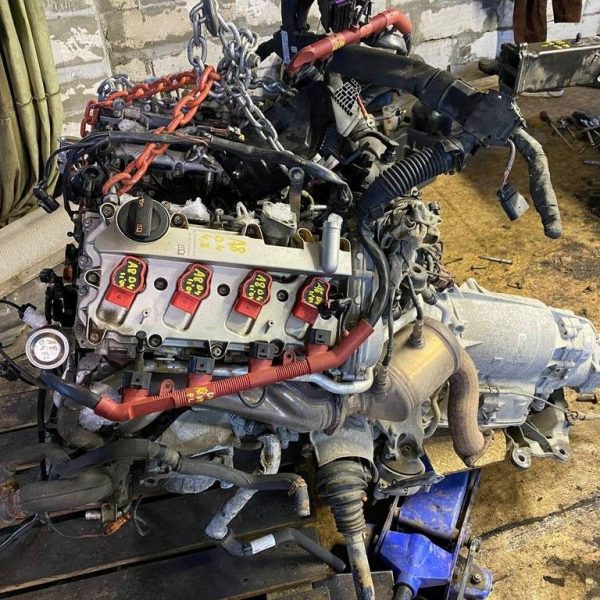 Двигатель Audi A8 D4 10-17 4.2 FSI CDRA (01) пробег 110ткм идеал CDRA 079103805c