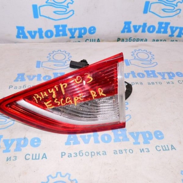 Фонарь внутренний (крышка багажника) правый Ford Escape MK3 13-16 дорест (03) CJ5Z-13404-A