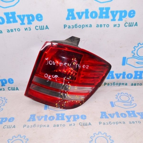 Фонарь внешний (крыло) правый Dodge Journey 11- LED (02) разбит на зч 68078464AD