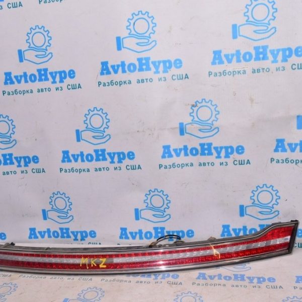 Фонарь внутренний (крышка багажника) центральный Lincoln MKZ 13- (03) DP5Z13A565G