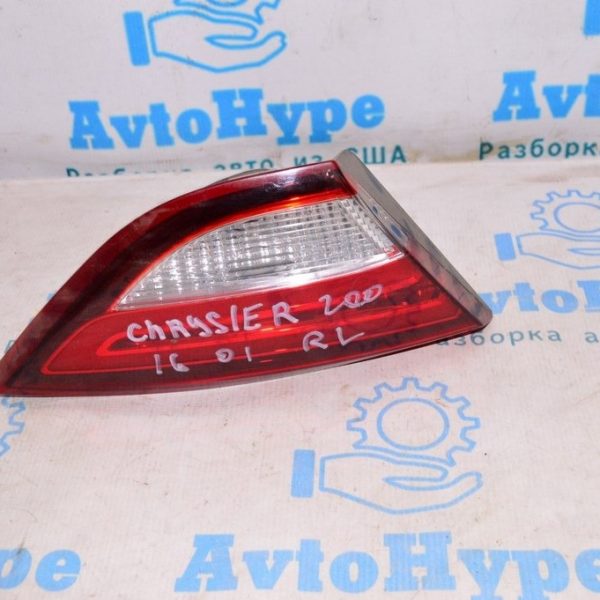 Фонарь внутренний (крышка багажника) левый Chrysler 200 15-17 (01) 68110364AA