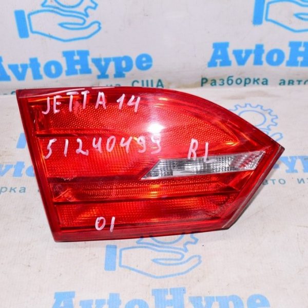 Фонарь внутренний (крышка багажника) левый VW Jetta 11-14 USA (01) 5C6-945-093