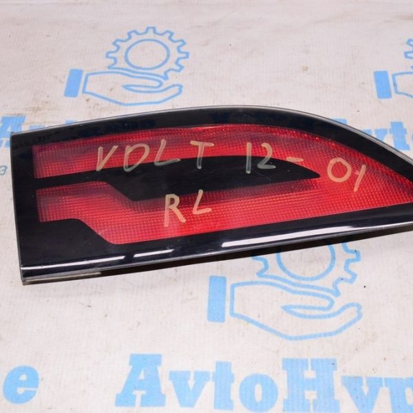 Фонарь внутренний (крышка багажника) левый Chevrolet Volt 11-15 (01) 22900154