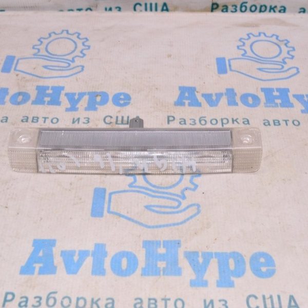 Стоп сигнал Toyota Highlander 14-16 81570-47051