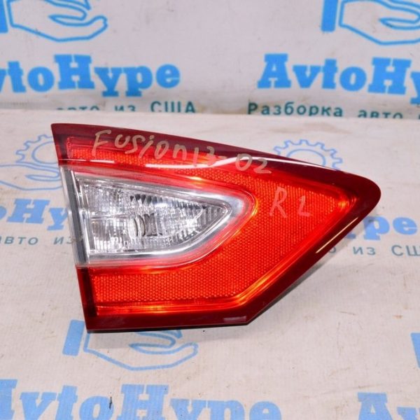 Фонарь внутренний крышка багажника левый Ford Fusion mk5 13-16 (02) DS7Z-13405-A
