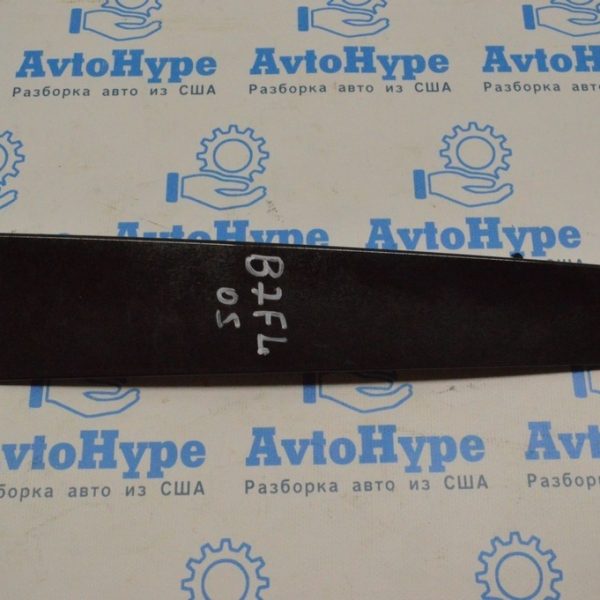 Накладка двери боковая перед лев VW Passat b7 USA 561-837-901-A-041