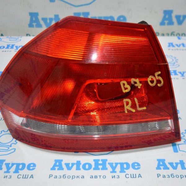 Фонарь внешний (крыло) левый VW Passat b7 USA (05) 561-945-095-H