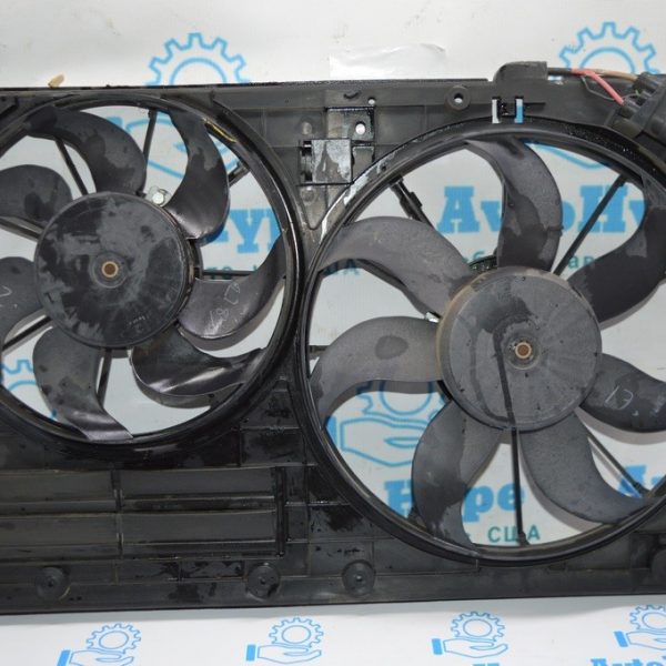 Вентилятор охлаждения прав VW Passat b7 USA малый (05) деф.нет фрагмента 1KM-959-455-E