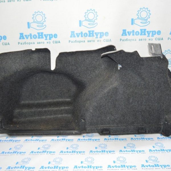 Обшивка арки левая VW Passat b7 USA 561-867-427-AA-1BS