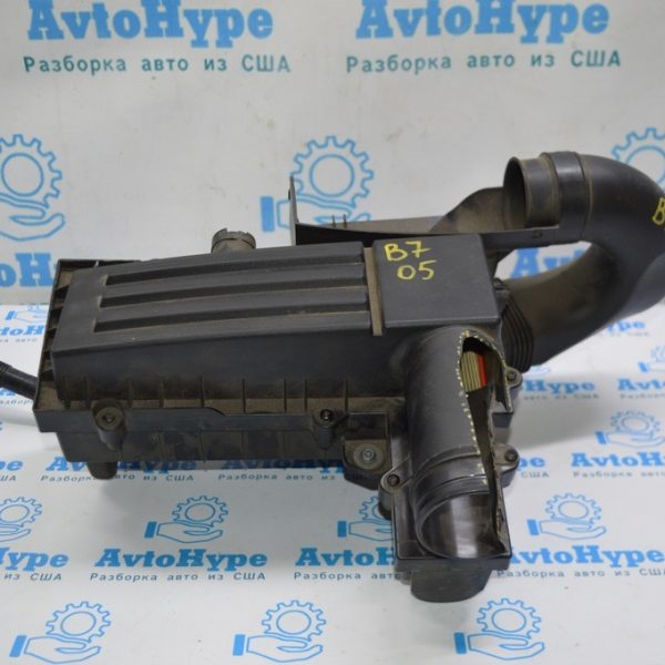 Корпус воздушного фильтра VW Passat b7 USA 1.8T под ЕГР (05) только нижняя часть